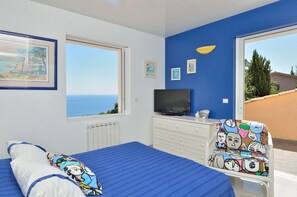 5 bedrooms, iron/ironing board, WiFi - House / Villa - Les issambres (Roquebrune-Sur-Argens)