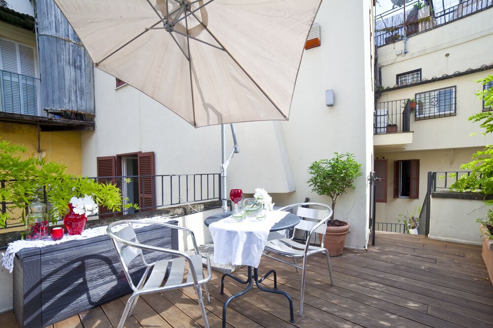 Delightful studio-FLAT with private terrace-Colosseum