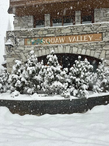Squaw Valley - vanha kyläkeskus