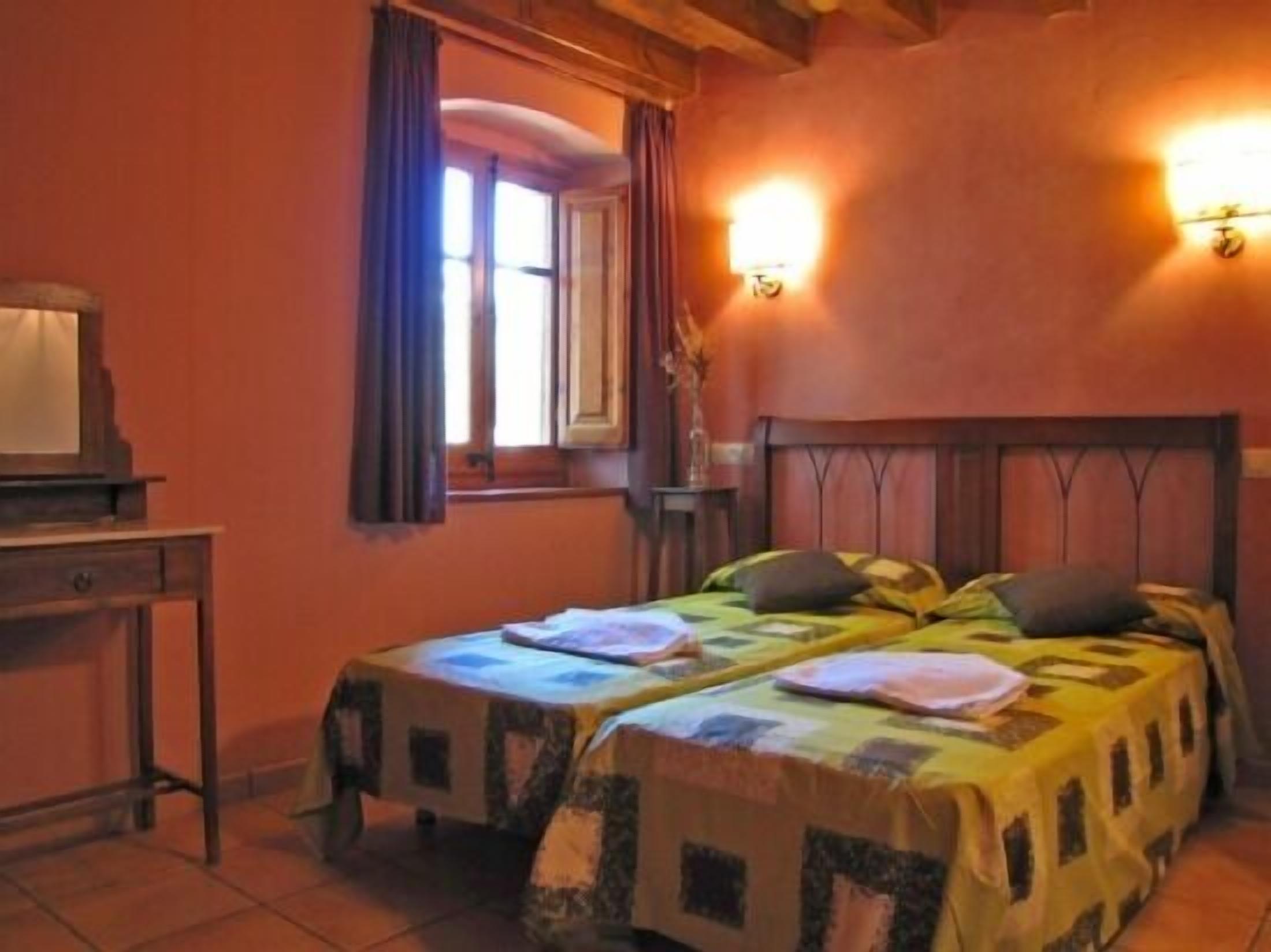 Apartment 4 guests in Casa Serra de Dalt