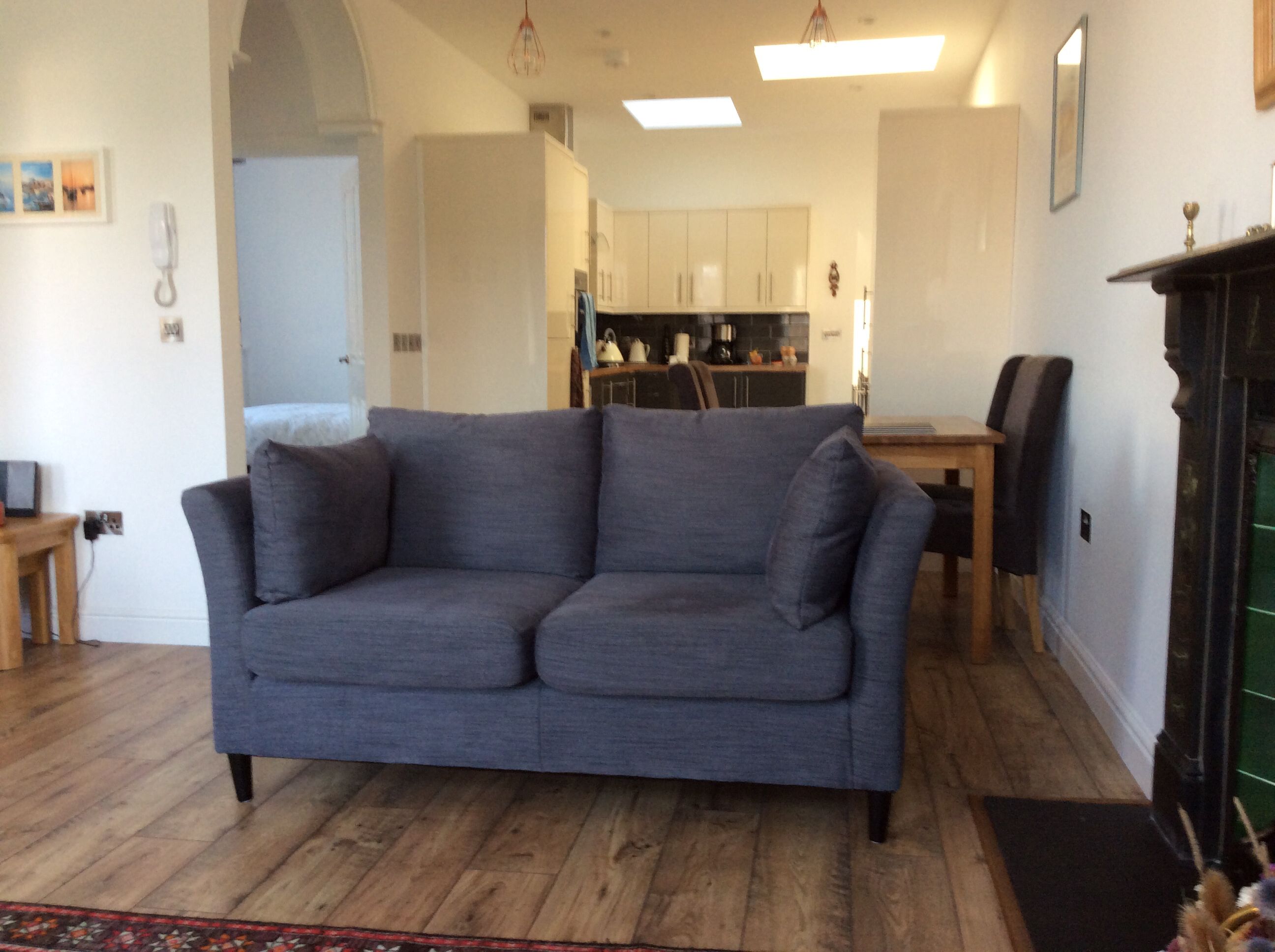 YR HEN  FANC (THE OLD BANK)