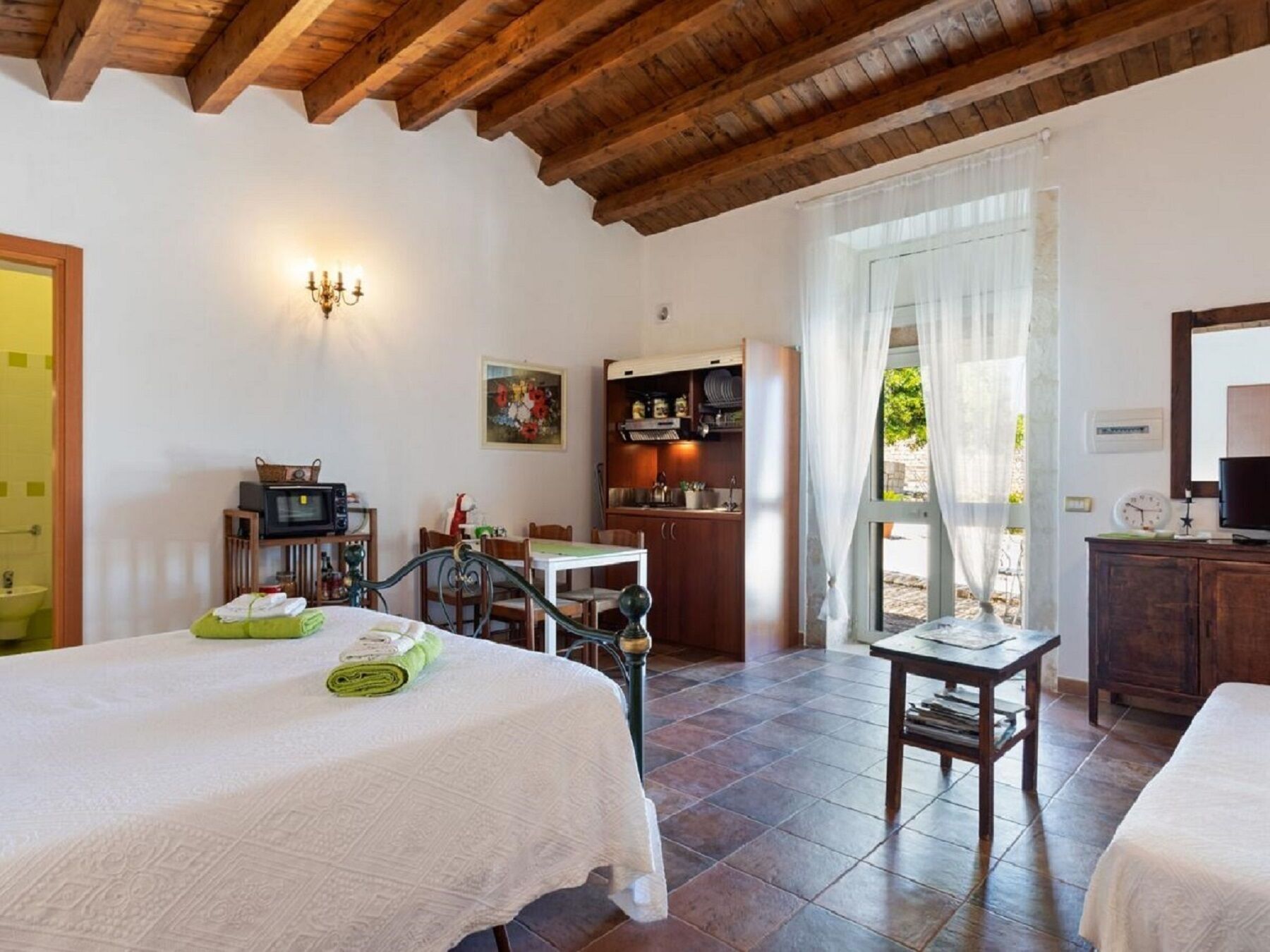 Mini suite with veranda overlooking the garden/baglio