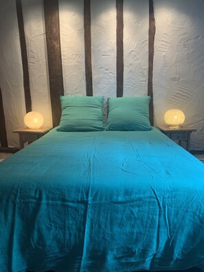 5 soverom, strykejern/-brett, wi-fi (inkludert) og sengetøy