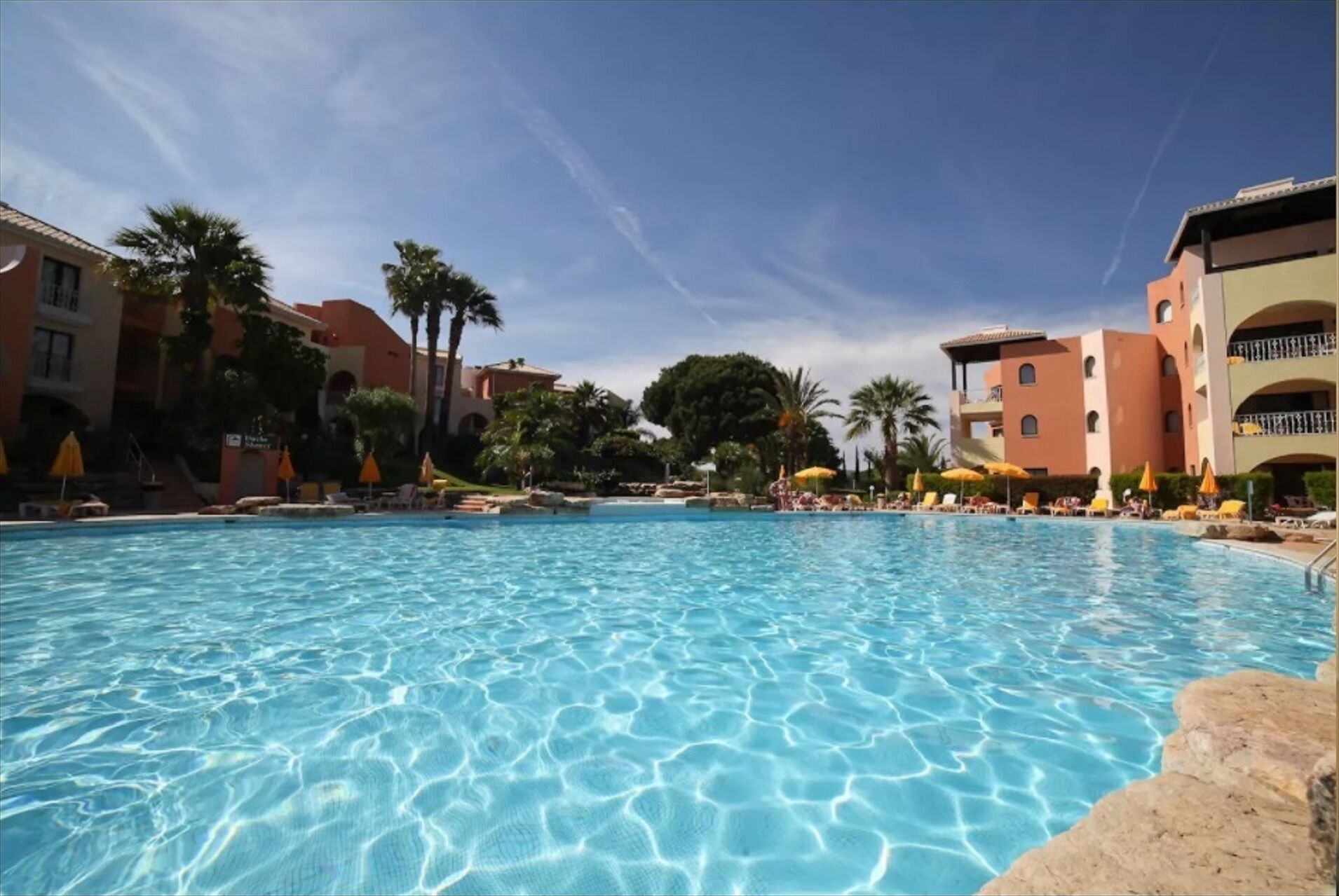 Innenpool, beheizter Pool