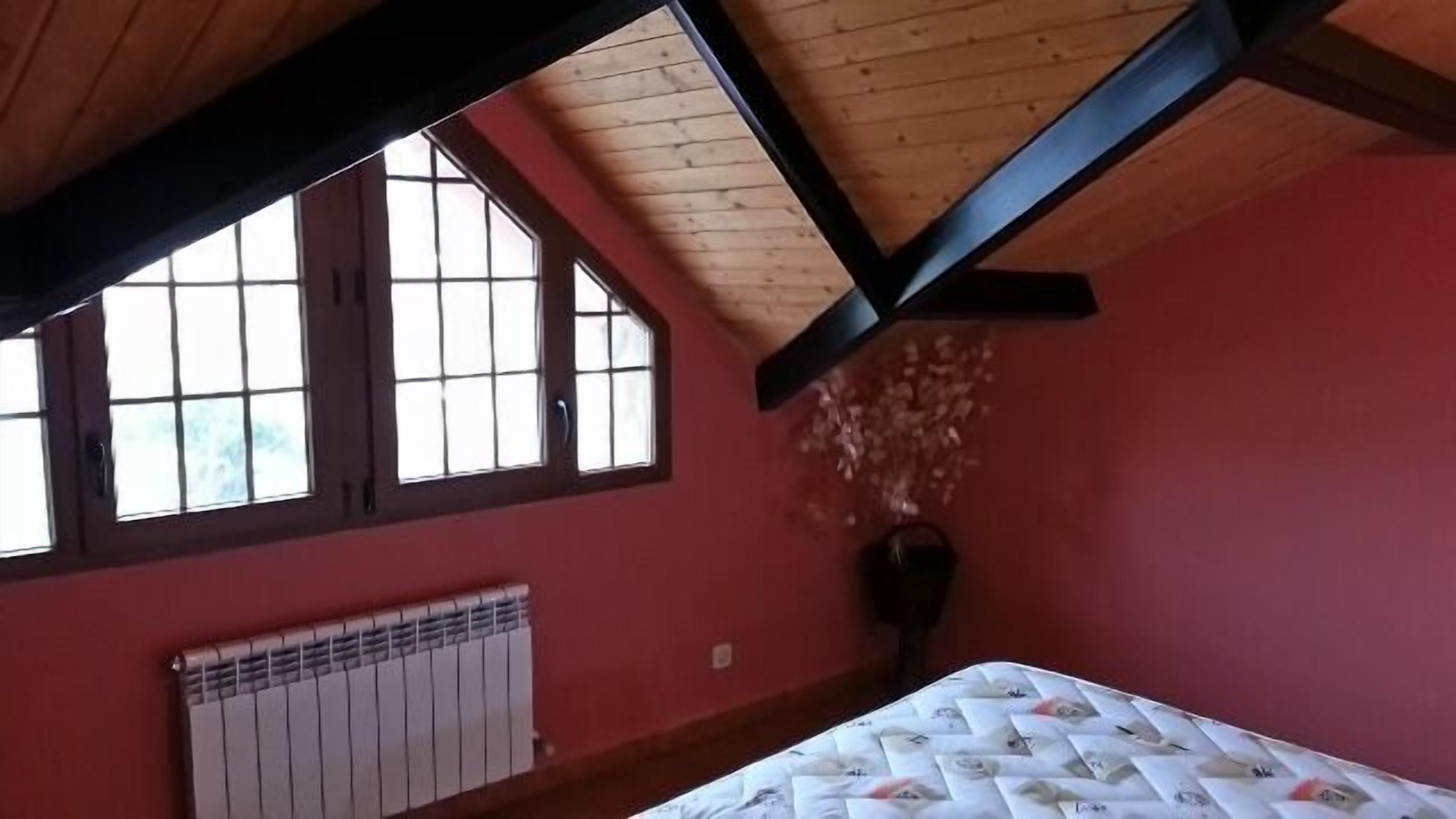 Self catering Arroyocantarranas for 13 people