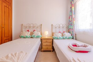 3 bedrooms, iron/ironing board, travel crib, free WiFi