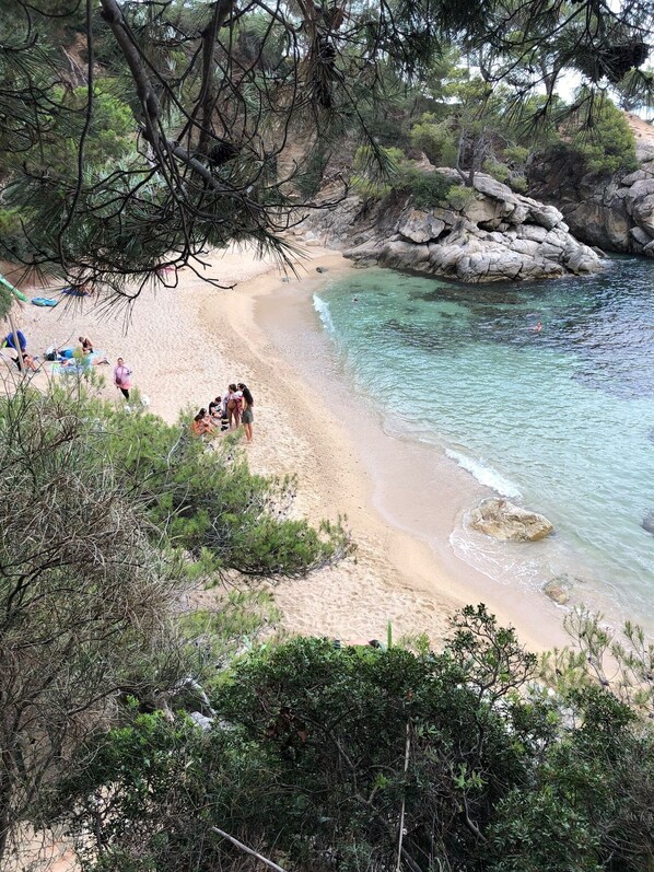 Platja a a prop