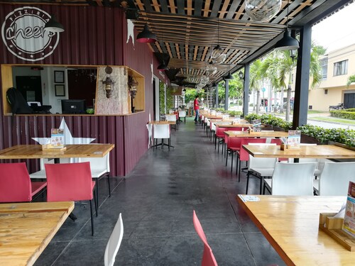 HOUSE HOSTAL LAS MERCEDES-HABITACION 2