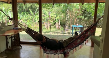 Cabine "No Solo Amor" immergée dans la nature !!!