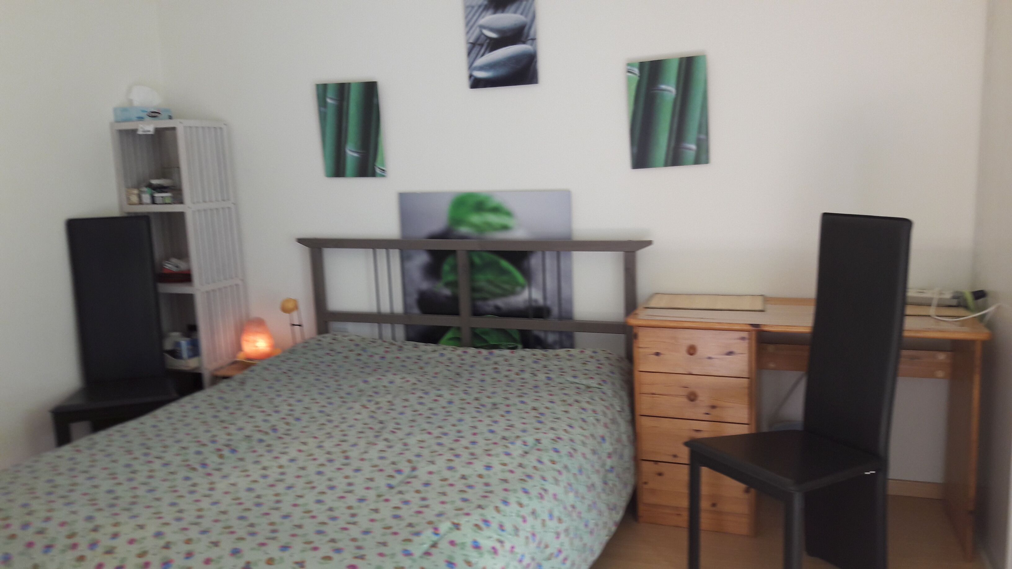 Independent quiet room