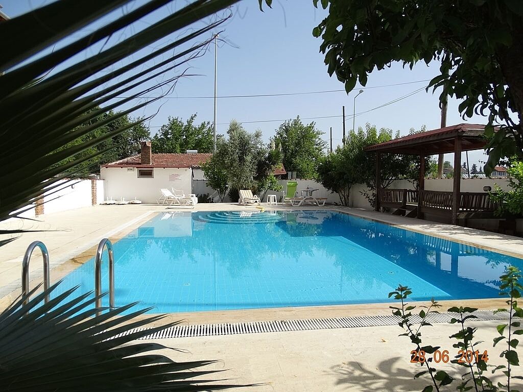 Villa on Shared Complex of Three. Large Swimming Pool