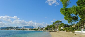 Penthouse 3 Bed Apartment Roof Terrace Stunning Views Puerto Pollensa, Mallorc