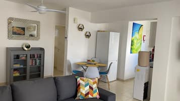 Télévision, jeux vidéo, lecteur de DVD, vidéothÚque