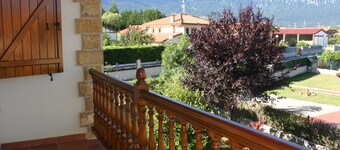 Nature in a privileged setting just 35 minutes from Bilbao.