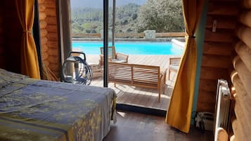 4 sovrum, strykjÀrn/strykbrÀda, gratis wi-fi och sÀngklÀder