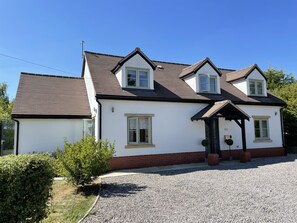 Exterior - Country retreat for relaxation near Cotswolds, Stratford-upon-Avon and Malvern   (Pershore)