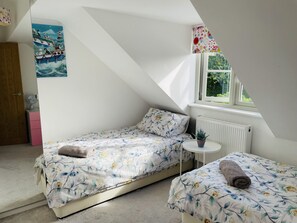 4 sovrum, strykjärn/strykbräda, wi-fi och sängkläder