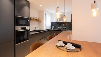Oven