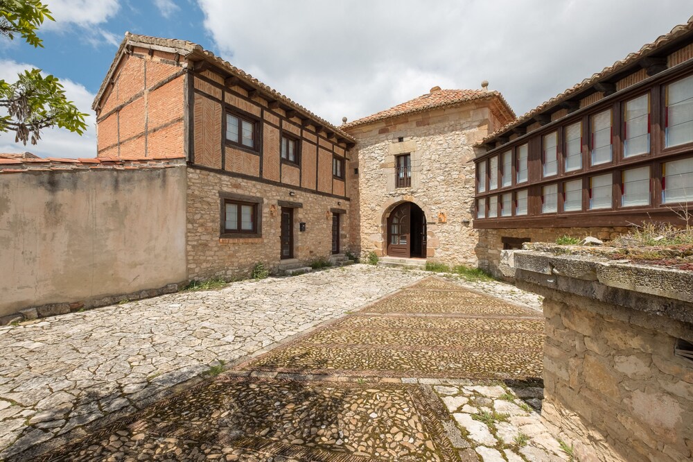 RURAL HOUSE LAS LORAS