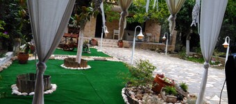 ATHINA'S HOUSE IDEAL HOLIDAY HOME