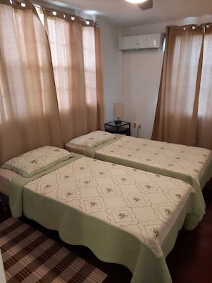 1 Schlafzimmer, Bügeleisen/Bügelbrett, kostenloses WLAN, Bettwäsche