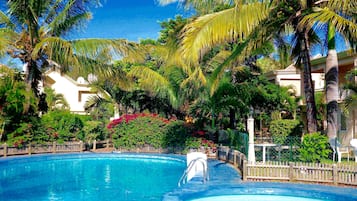 Piscine extérieure