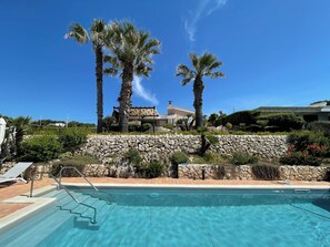 Outdoor pool - Seafront villa with stunning views, private access to the sea, pool, WI Fi  (Siracusa)