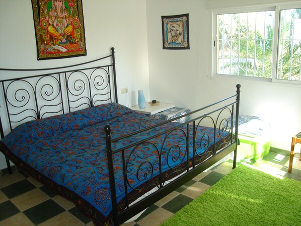 2 chambres, Wi-Fi gratuit, draps fournis