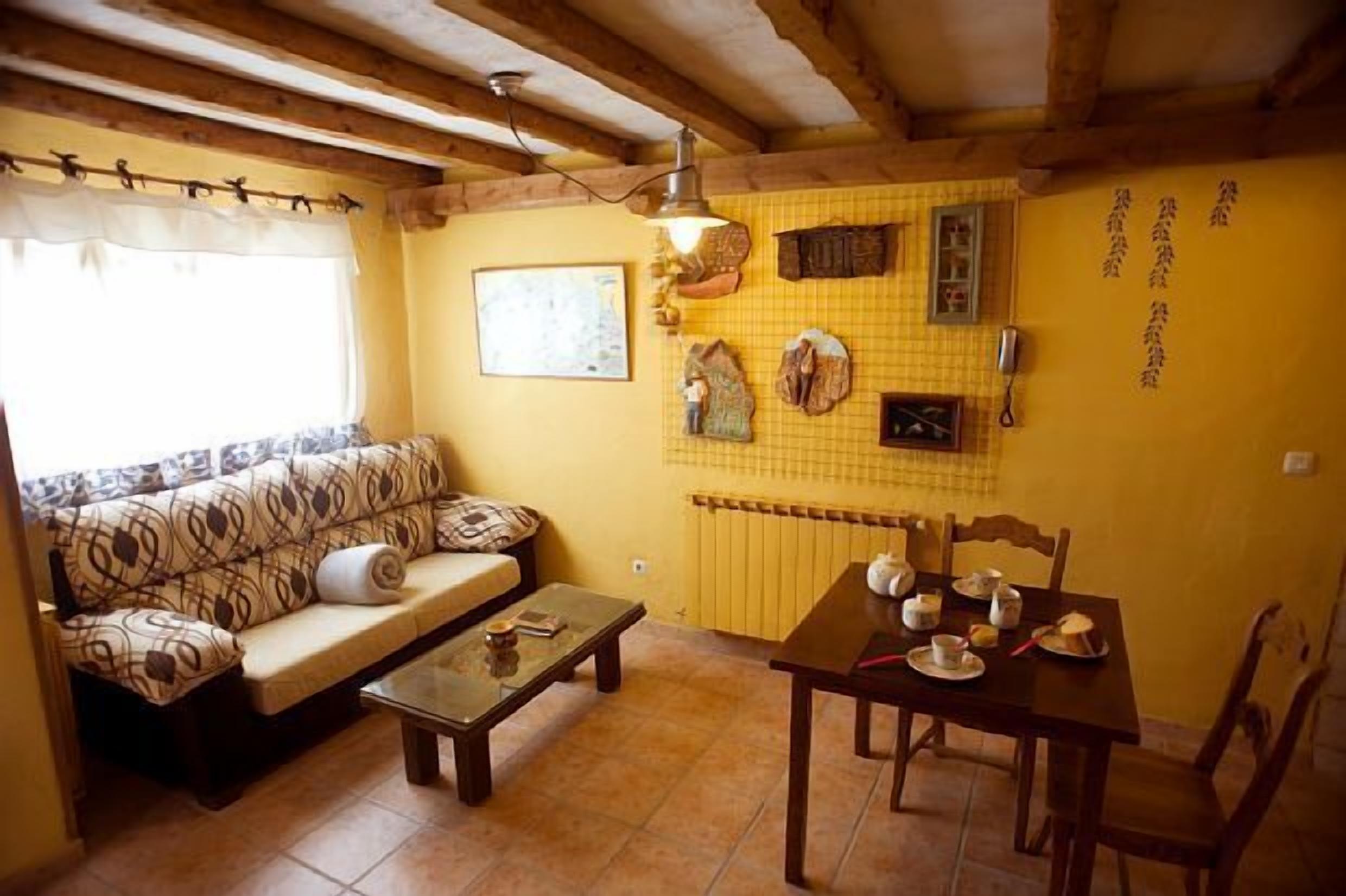 Rural house Majuelo-Love-Spa- El Rincón de Monasterio & SPA for 2 people