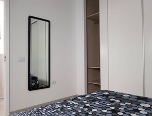 3 bedrooms, free WiFi - Front line apartment with direct sea views (Taliarte)