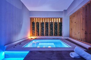 Superior Apartment | Private spa tub