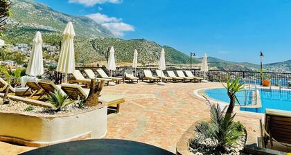 Kalkan Duplex Apartment - prime location with stunning views