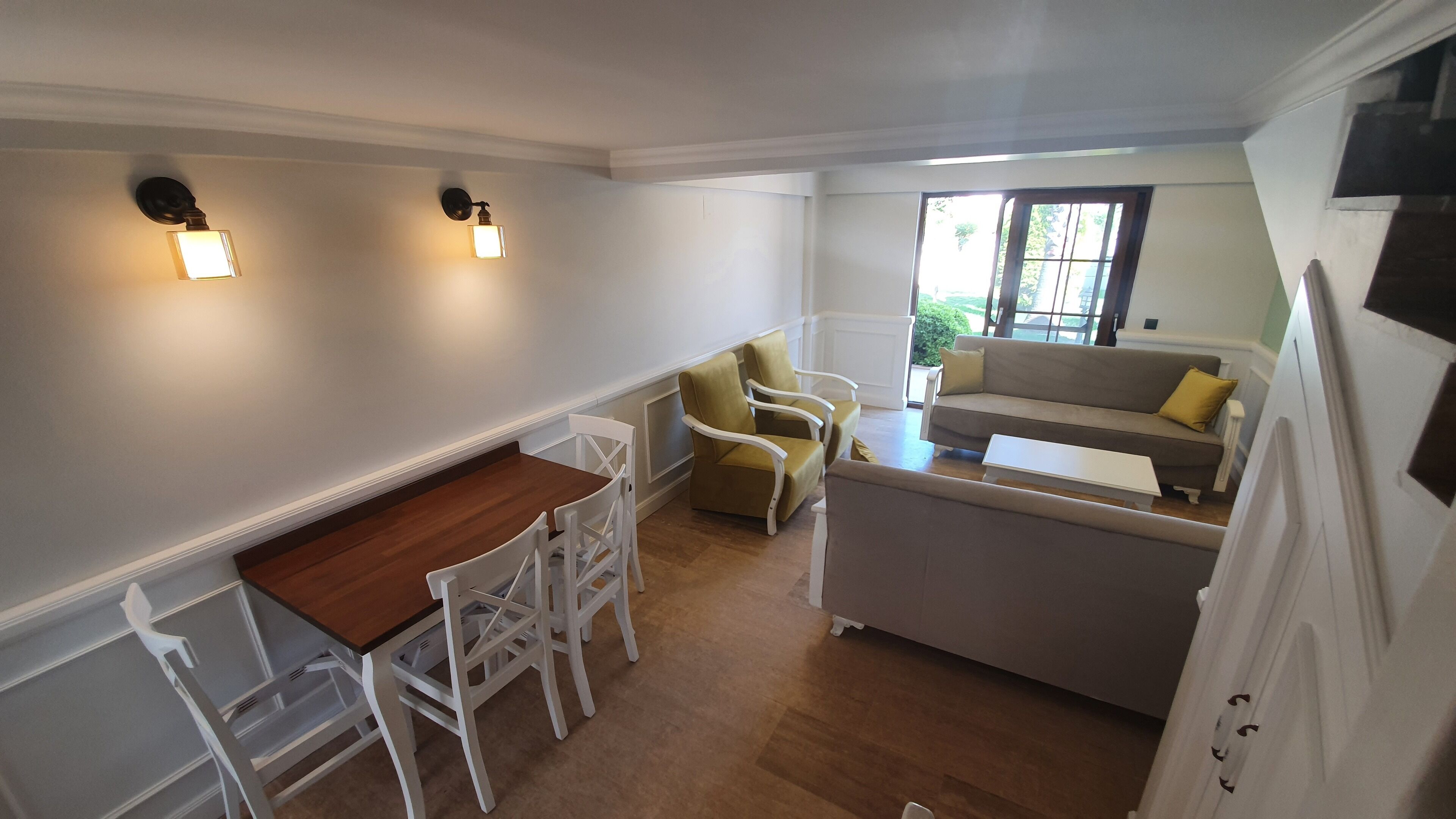 Dalyan Villa Kiydan -Modern, Spacious 2 bedroomed Villa with a large shared pool