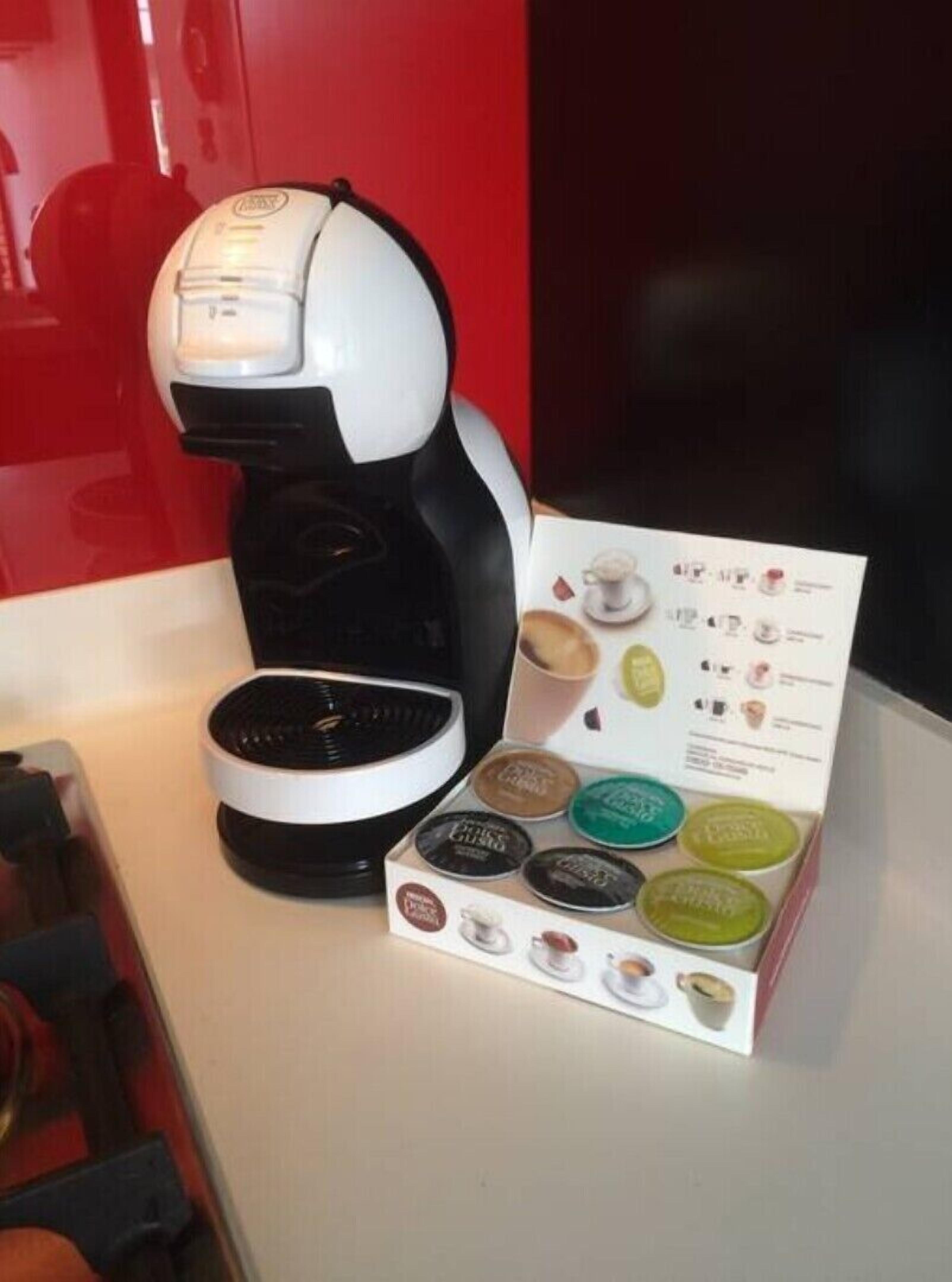 Kaffee und/oder Kaffeemaschine