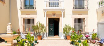 Self catering Puerta del Agua for 6 people