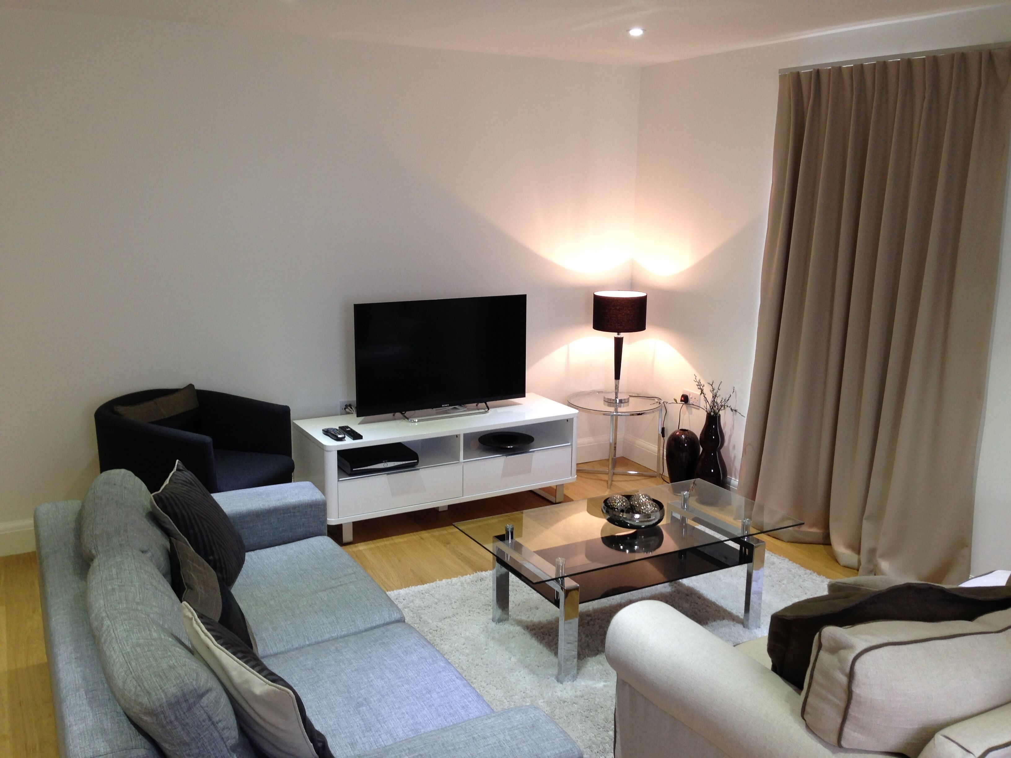 Surbiton Hills Deluxe  Apartment 