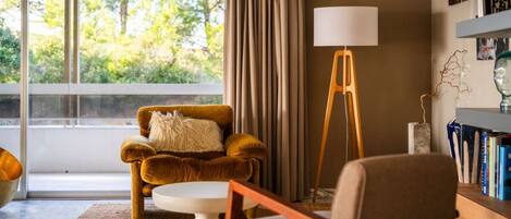 Smart TV, books, computer monitors, printers