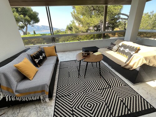 Huvila merinäköalalla arvokas huoneistohotelli