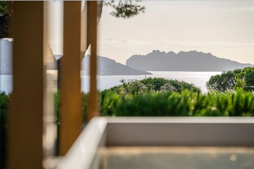 Luxueuse Villa vue mer dans Résidence de prestige