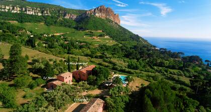 Magnificent ancient farm that has been reformed. Exceptional location in Cassis
