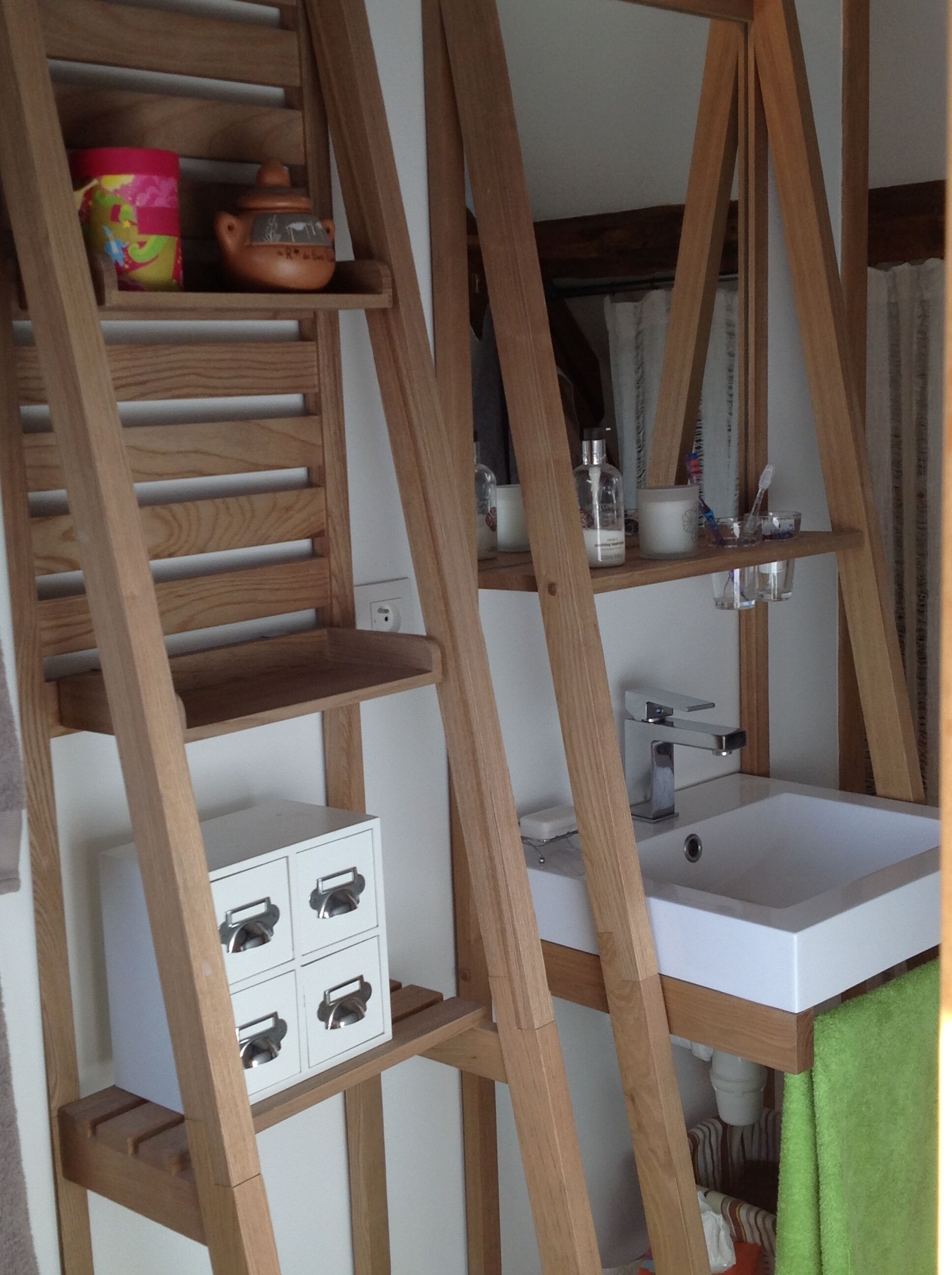 Beautifully furnished studio within an old property