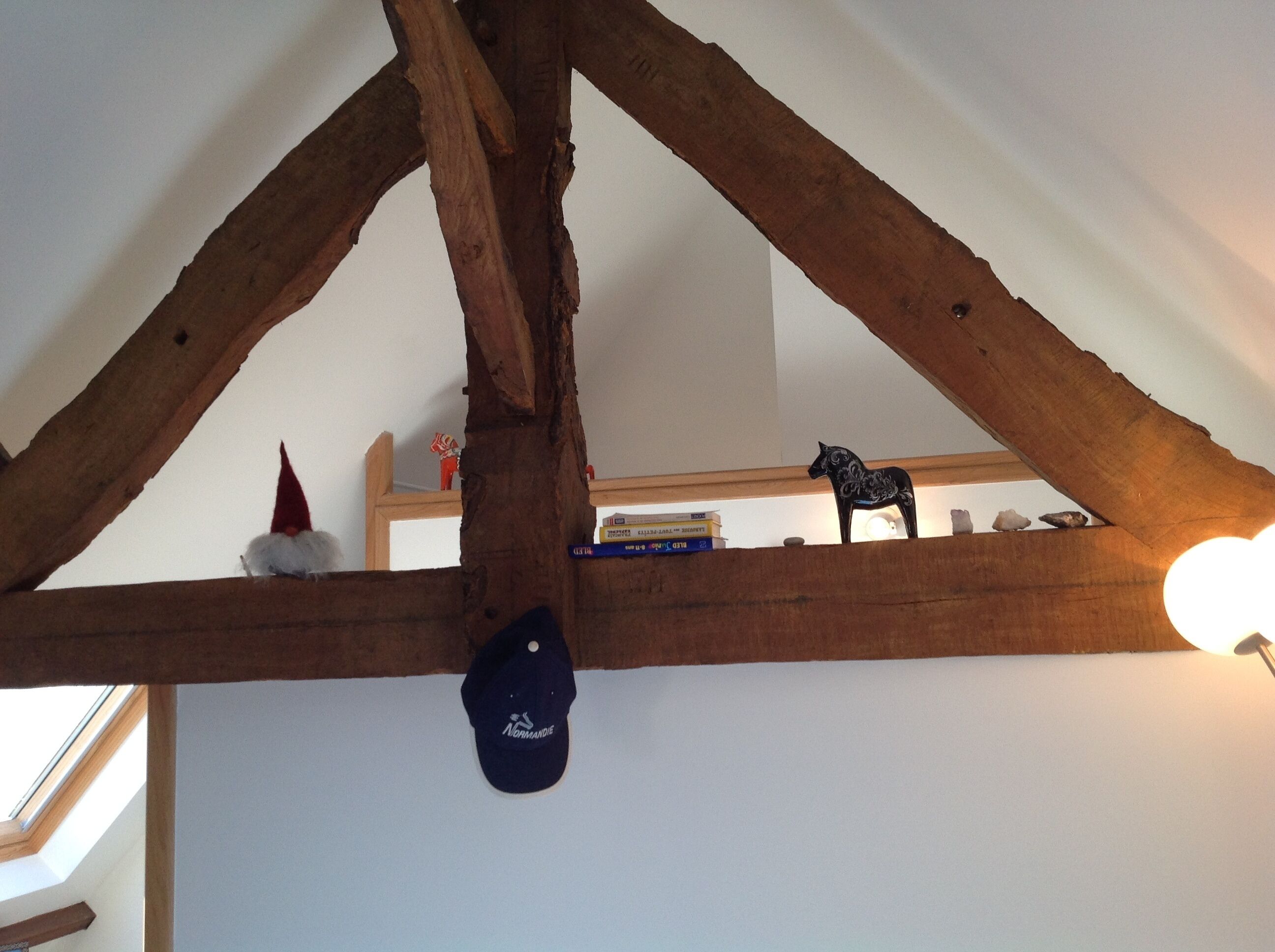 Beautifully furnished studio within an old property