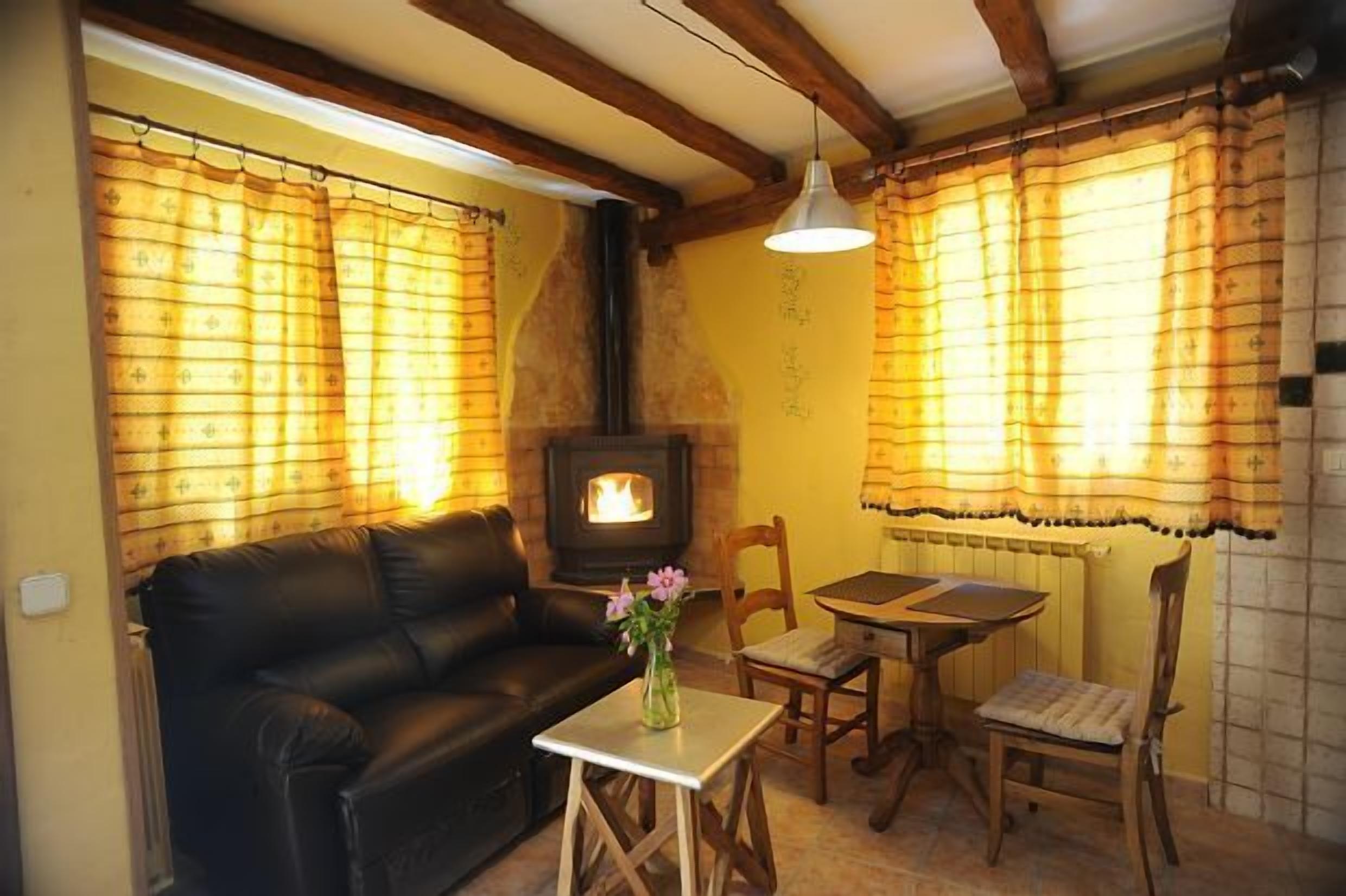 Rural house Roble Love Spa- The Corner of Monastery & SPA for 2 person