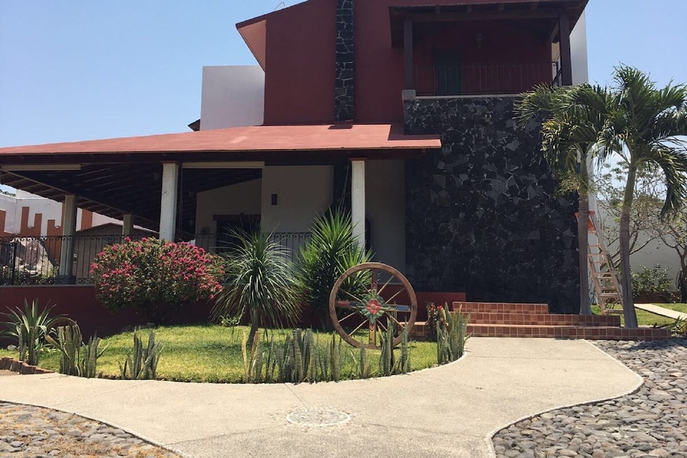 Country house in Chivato