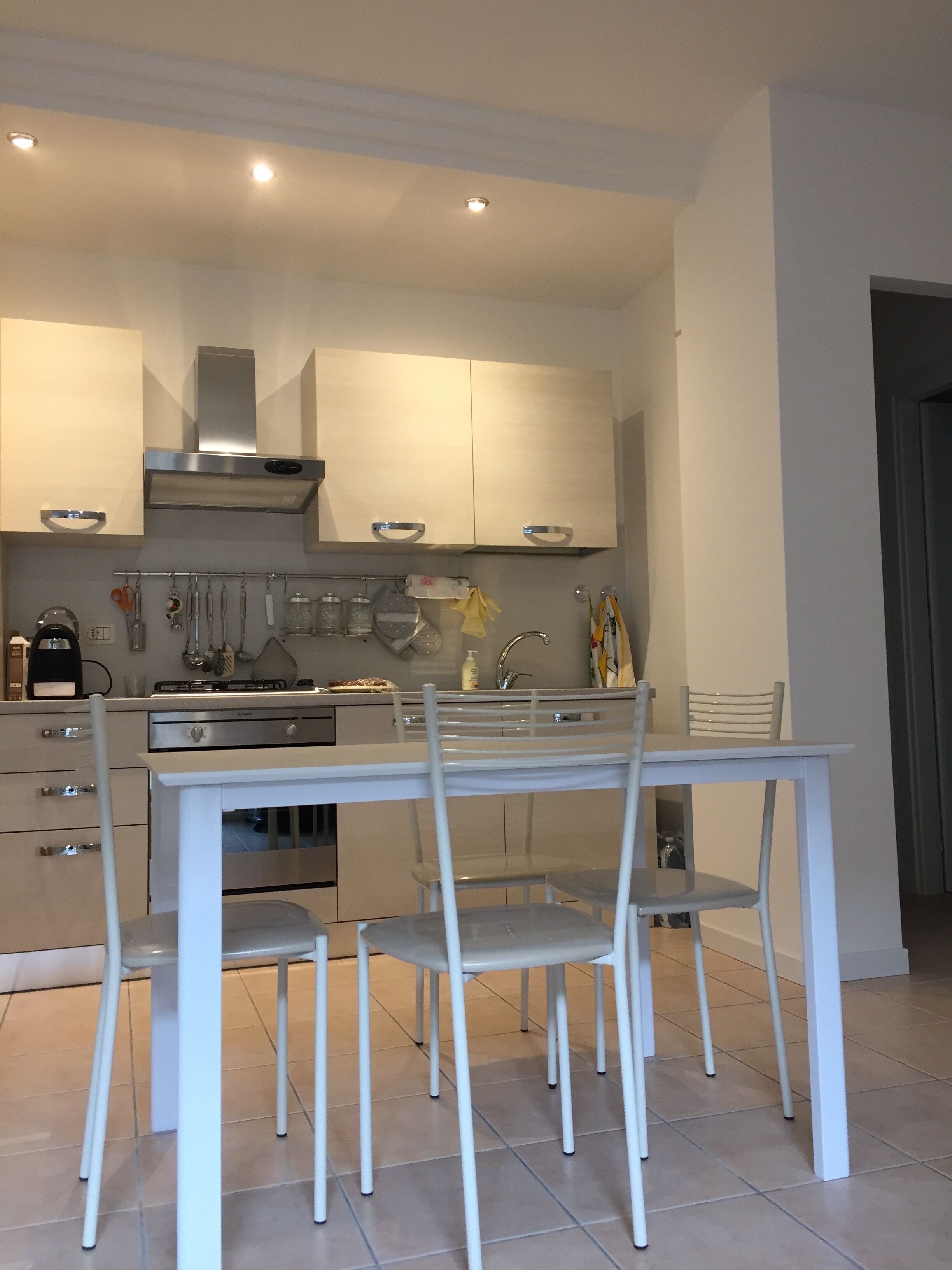 Renovated ground floor apartment in the garden