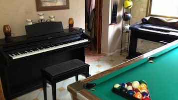 Spielezimmer