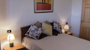 5 camere, una cassaforte in camera, ferro/asse da stiro, Wi-Fi