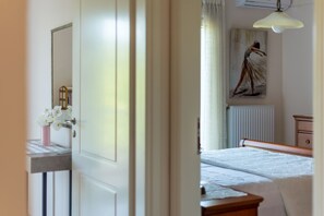 2 chambres, fer et planche Ă repasser, Wi-Fi gratuit, draps fournis