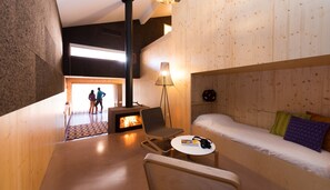 1 bedroom, iron/ironing board, free WiFi, bed sheets - VN Nature Houses, a place to be, a place to live in the nature. (Ferraria de São João)