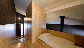 1 bedroom, iron/ironing board, free WiFi, bed sheets - VN Nature Houses, a place to be, a place to live in the nature. (Ferraria de São João)